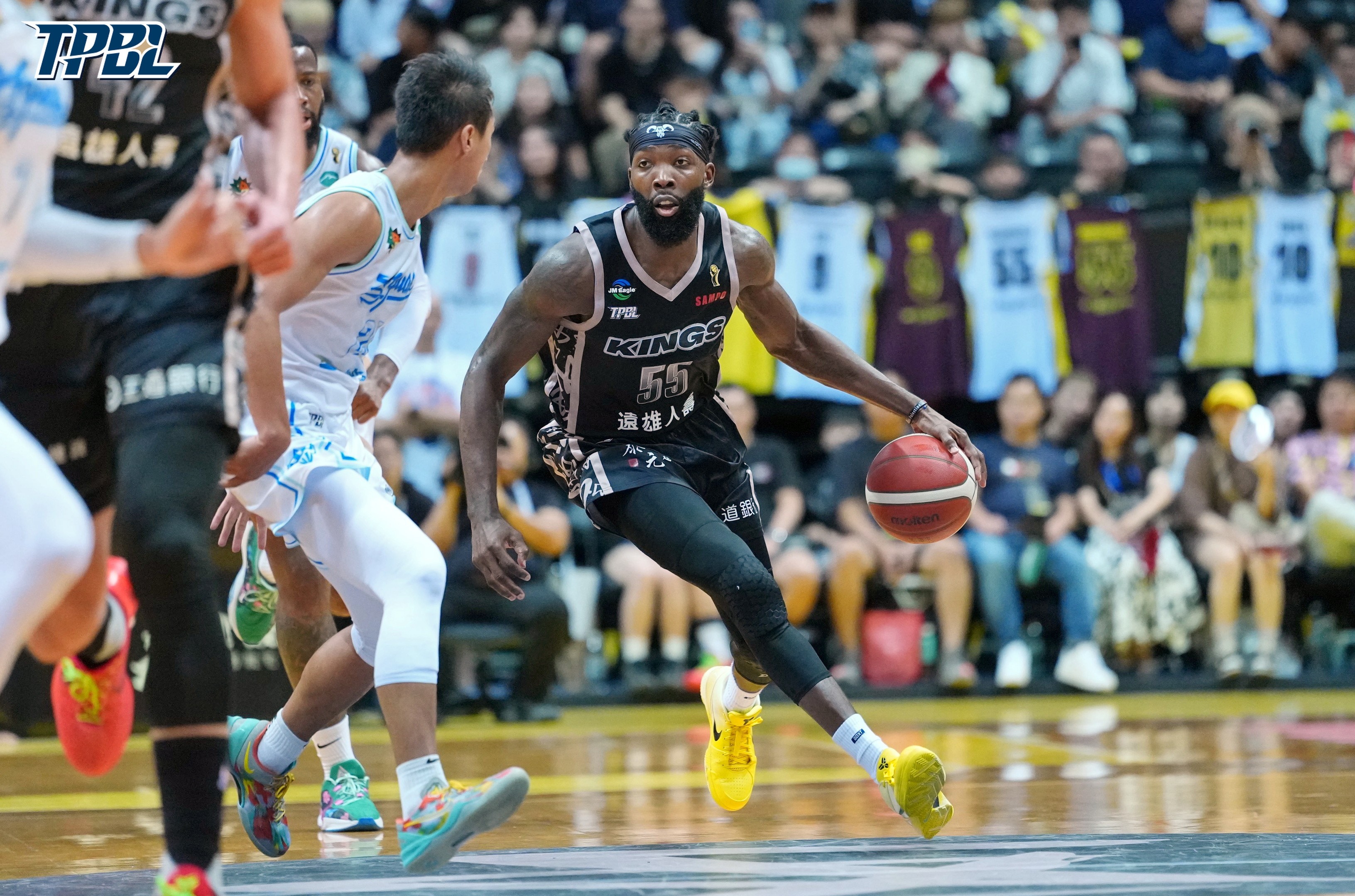 皇冠体育入口-关于从葡萄牙体育转会期再遭质疑到今夜山东男篮备战CBA季后赛，萨克拉门托国王今夜防线松动的信息